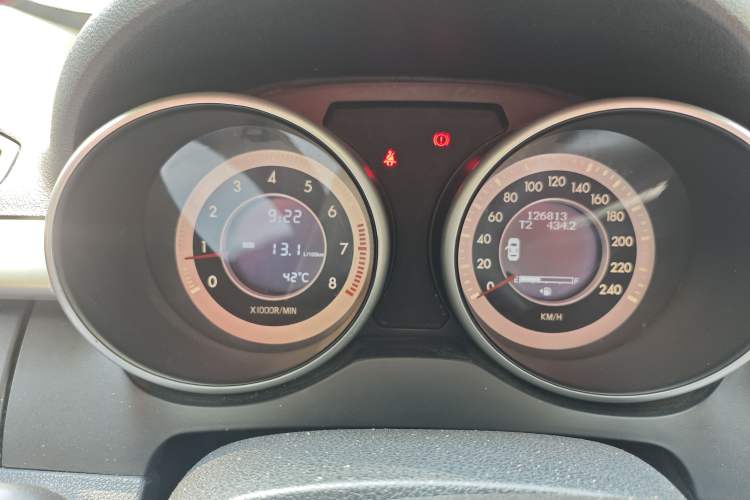 Used Bestune X80 2013 2.0L manual luxury version Instrument Cluster