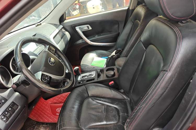Used Bestune X80 2013 2.0L automatic comfort version Left Front Seat