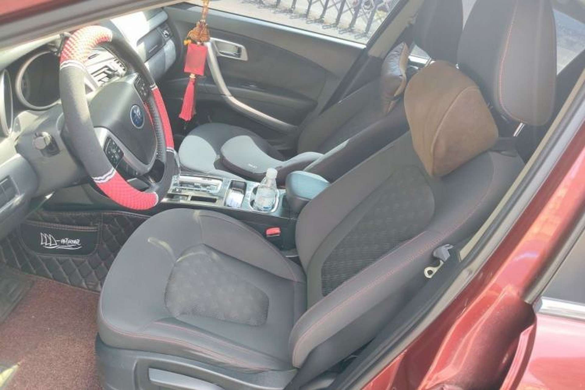 Used Bestune X80 2013 2.0L automatic comfort version Left Front Seat