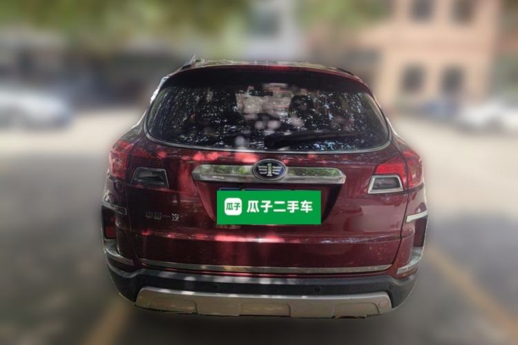 Used Bestune X80 2013 2.0L automatic luxury version Rear