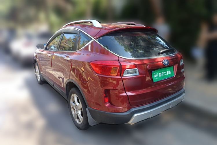 Used Bestune X80 2013 2.0L manual luxury version Rear Left 45 Deg