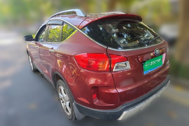 Used Bestune X80 2013 2.0L automatic luxury version Rear Left 45 Deg