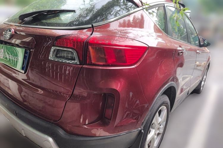 Used Bestune X80 2013 2.0L manual luxury version Rear Right 45 Deg