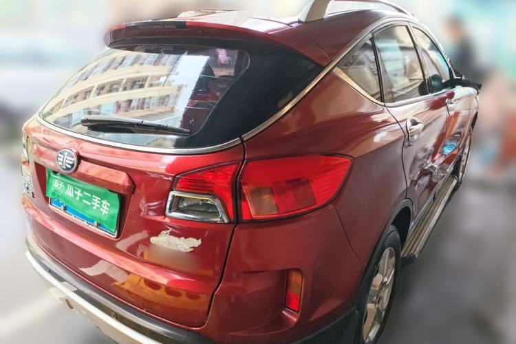 Used Bestune X80 2013 2.0L automatic luxury version Rear Right 45 Deg