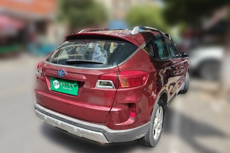 Used Bestune X80 2013 2.0L automatic comfort version Rear Right 45 Deg