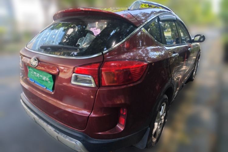 Used Bestune X80 2013 2.0L automatic luxury version Rear Right 45 Deg