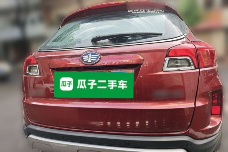 Used Bestune X80 2013 2.0L manual luxury version Rear