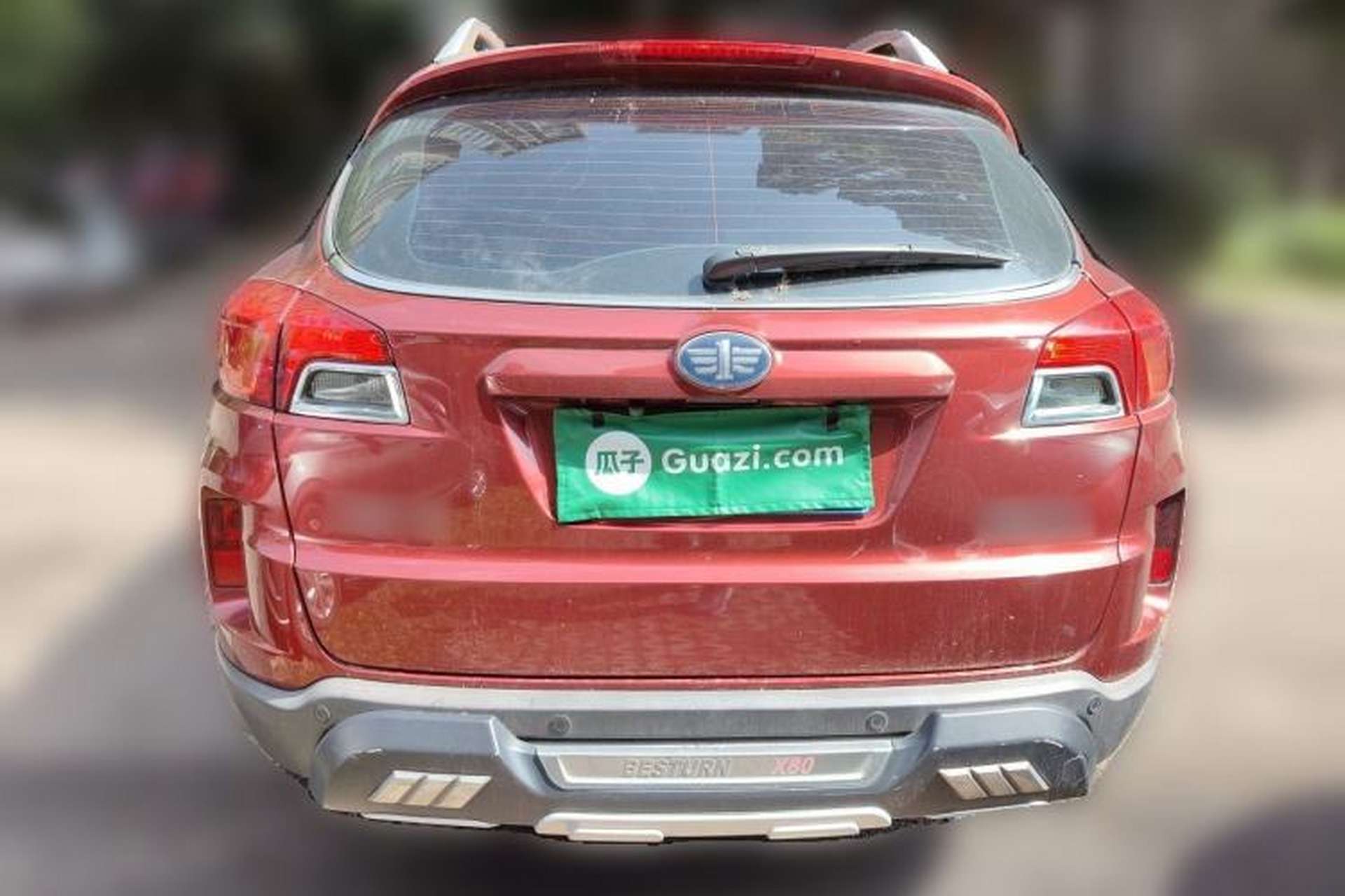 Used Bestune X80 2013 2.0L automatic comfort version Rear