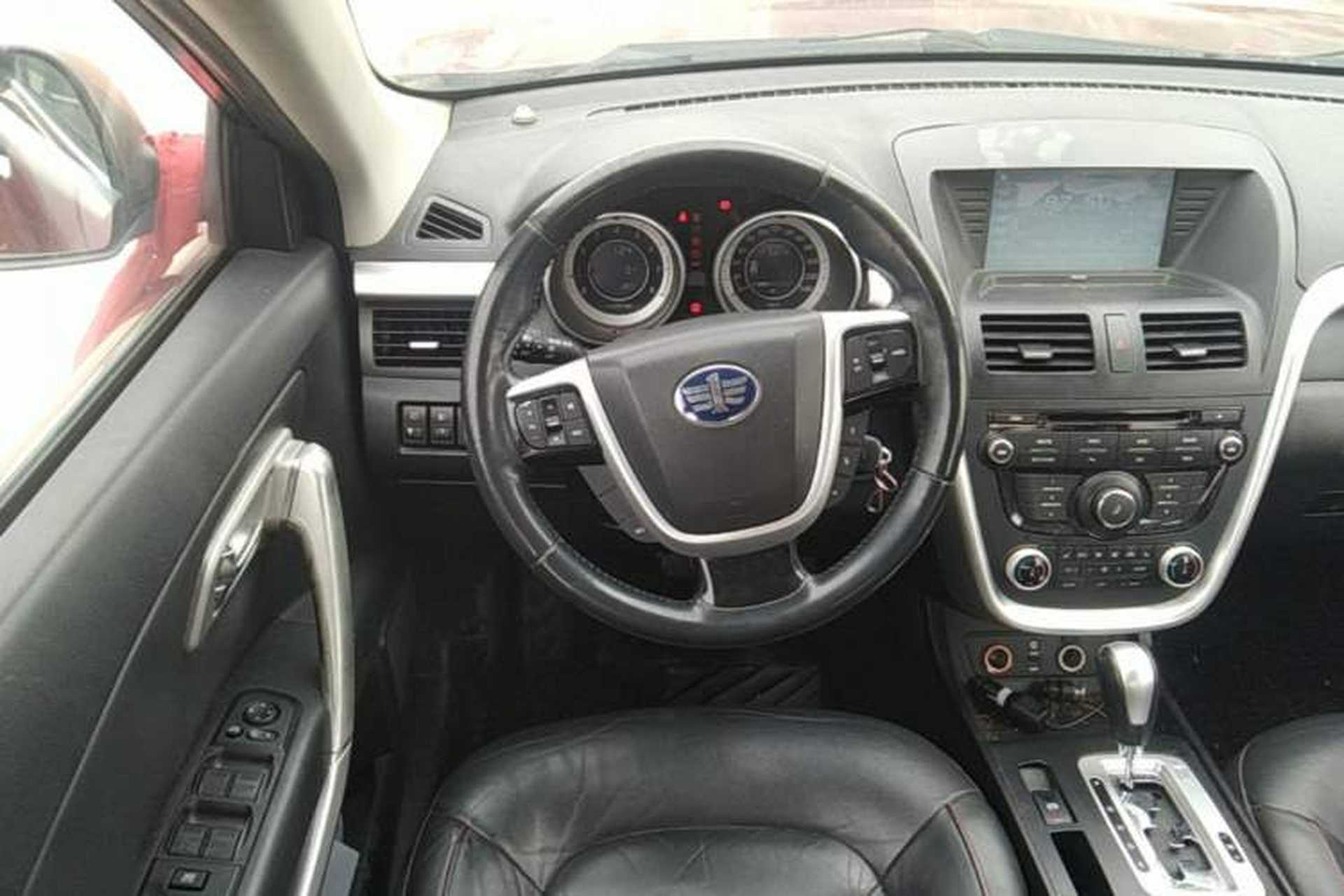 Used Bestune X80 2013 2.0L automatic luxury version Steering Wheel
