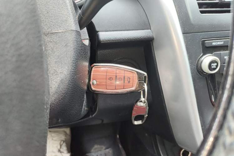 Used Bestune X80 2013 2.0L manual luxury version Vehicle Key