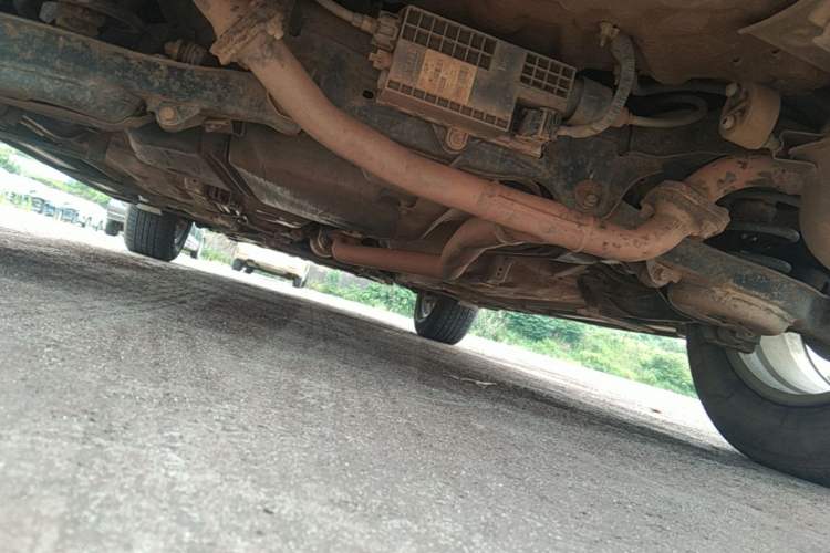 Used Bestune X80 2013 2.0L automatic comfort version Chassis Rear
