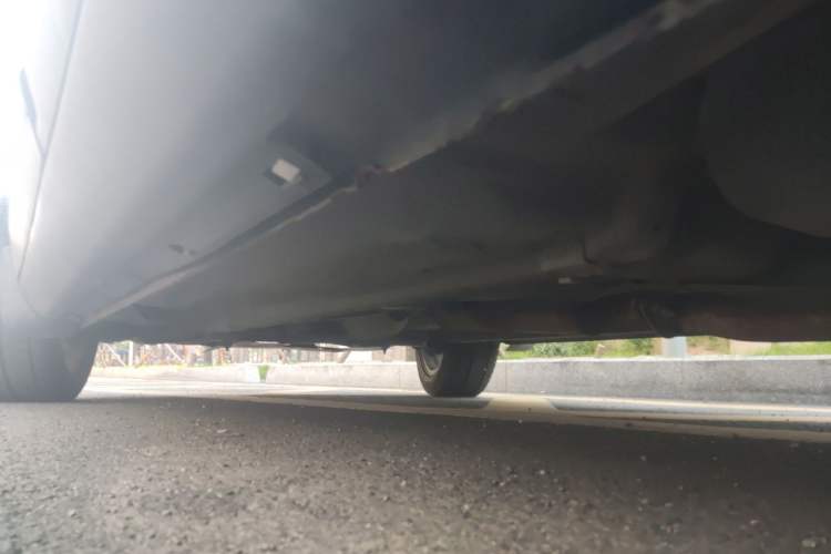 Used Bestune X80 2013 2.0L manual luxury version Chassis Rear Left