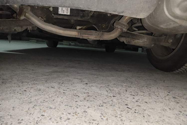 Used Bestune X80 2013 2.0L manual luxury version Chassis Rear
