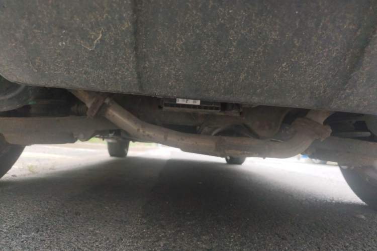 Used Bestune X80 2013 2.0L automatic comfort version Chassis Rear