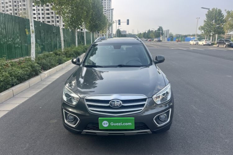 Used Bestune X80 2013 2.0L manual luxury version Exterior 1