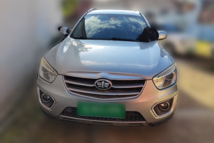 Used Bestune X80 2013 2.0L manual luxury version Front