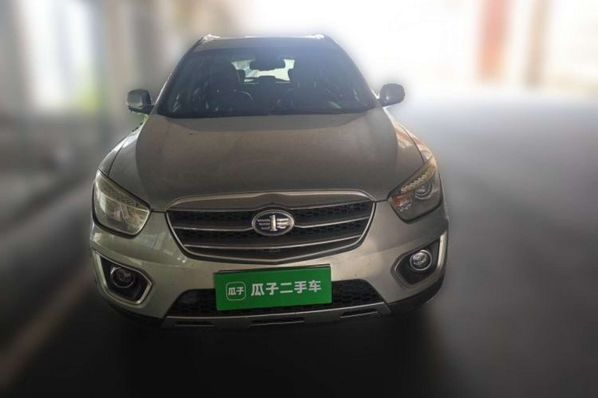 Used Bestune X80 2013 2.0L automatic comfort version Front