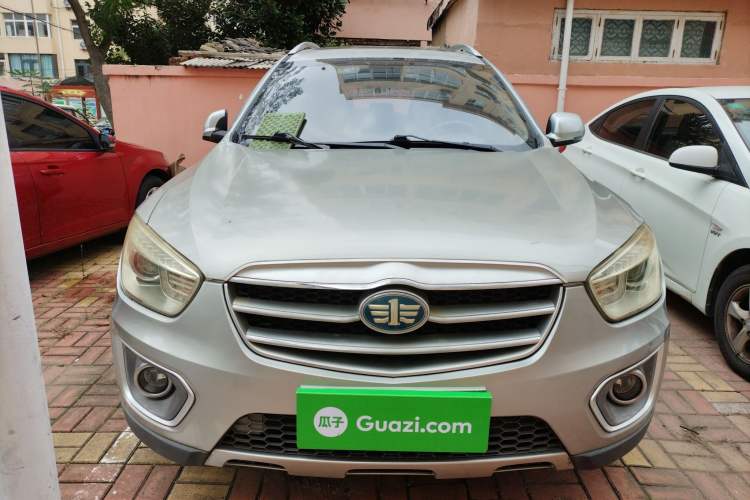 Used Bestune X80 2013 2.0L automatic comfort version Front