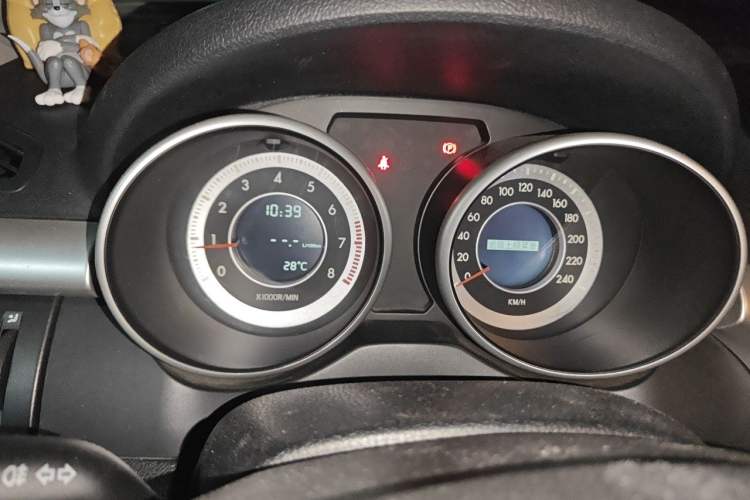 Used Bestune X80 2013 2.0L manual luxury version Instrument Cluster