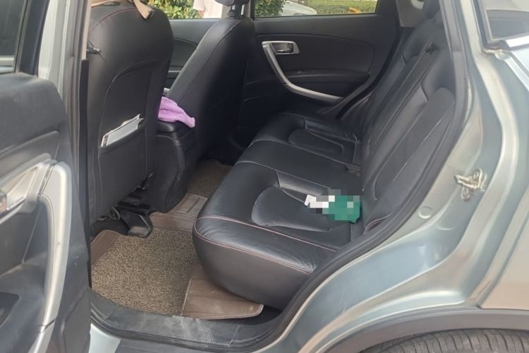 Used Bestune X80 2013 2.0L manual luxury version Left Rear Seat