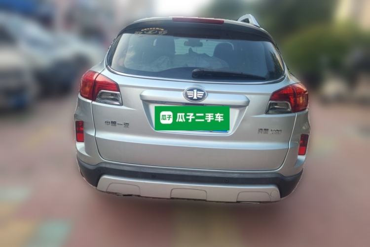 Used Bestune X80 2013 2.0L manual luxury version Rear