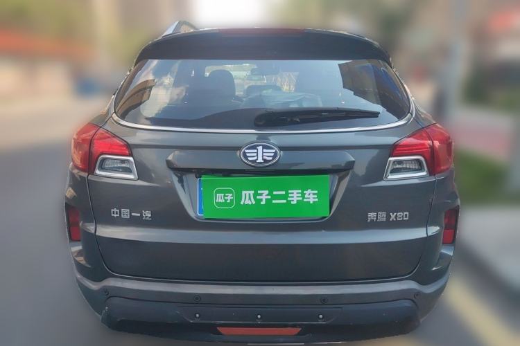 Used Bestune X80 2013 2.0L manual luxury version Rear