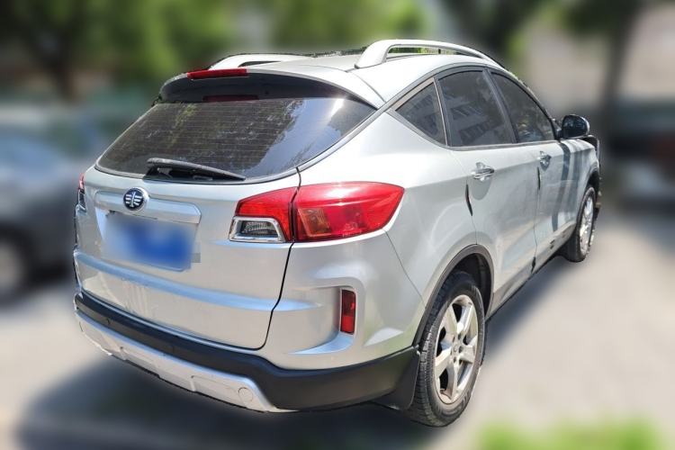 Used Bestune X80 2013 2.0L automatic comfort version Rear Right 45 Deg