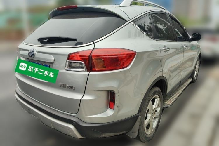 Used Bestune X80 2013 2.0L automatic luxury version Rear Right 45 Deg