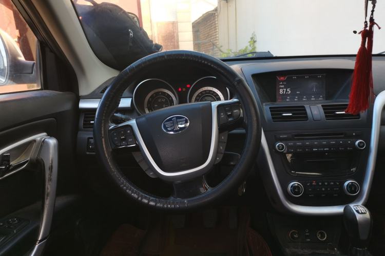 Used Bestune X80 2013 2.0L manual luxury version Steering Wheel