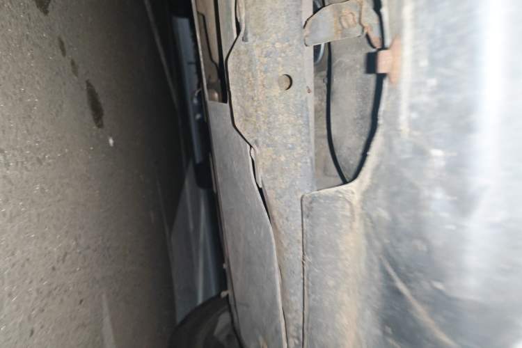Used Bestune X80 2013 2.0L automatic comfort version Chassis Front