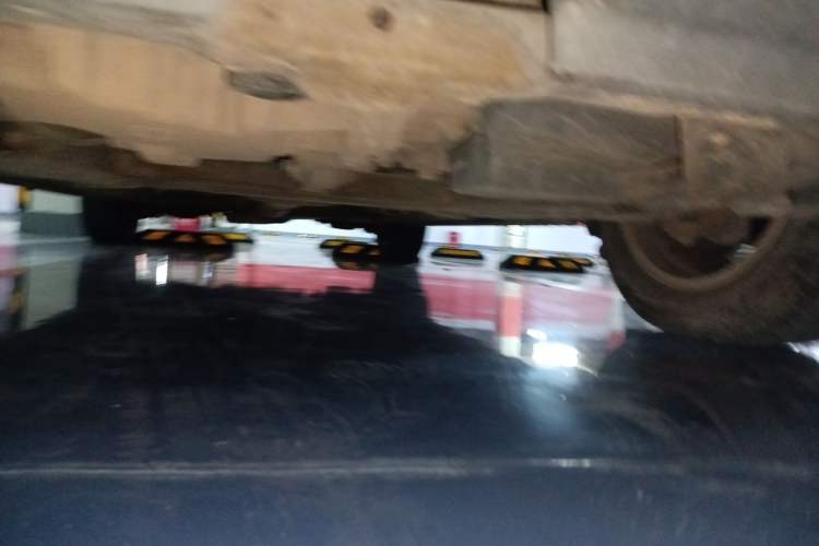 Used Bestune X80 2013 2.0L automatic luxury version Chassis Front