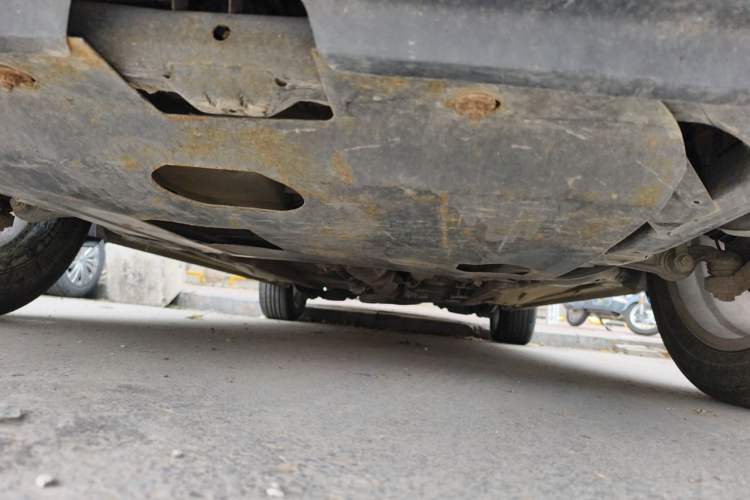 Used Bestune X80 2013 2.0L automatic comfort version Chassis Front