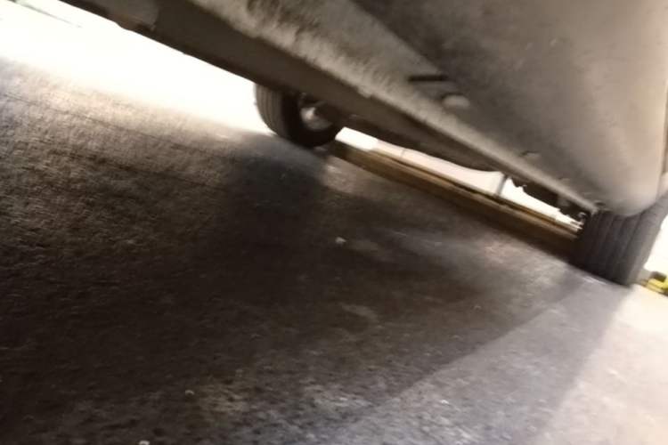 Used Bestune X80 2013 2.0L automatic comfort version Chassis Front Left