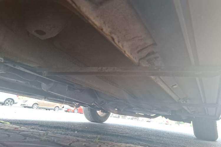 Used Bestune X80 2013 2.0L automatic comfort version Chassis Front Left