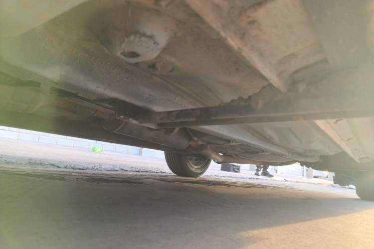 Used Bestune X80 2013 2.0L automatic comfort version Chassis Front Left
