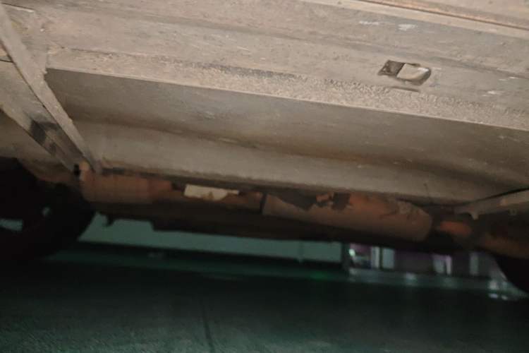 Used Bestune X80 2013 2.0L automatic luxury version Chassis Front Left