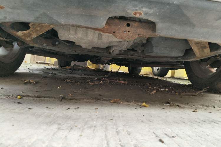 Used Bestune X80 2013 2.0L automatic comfort version Chassis Front