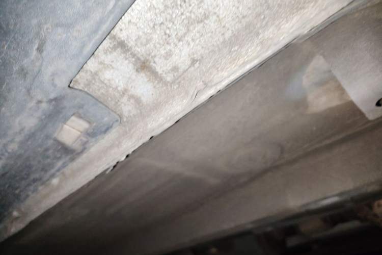 Used Bestune X80 2013 2.0L automatic comfort version Chassis Front Right