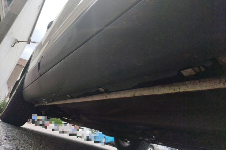 Used Bestune X80 2013 2.0L manual luxury version Chassis Front Right