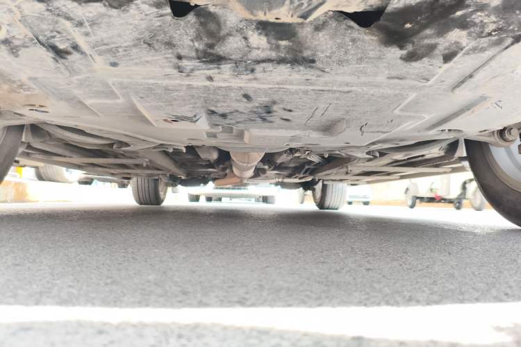 Used Bestune X80 2013 2.0L automatic comfort version Chassis Front