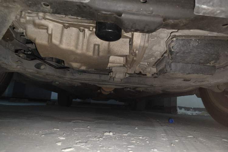 Used Bestune X80 2013 2.0L automatic comfort version Chassis Front