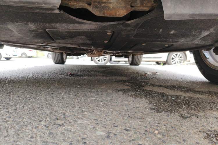 Used Bestune X80 2013 2.0L automatic comfort version Chassis Front