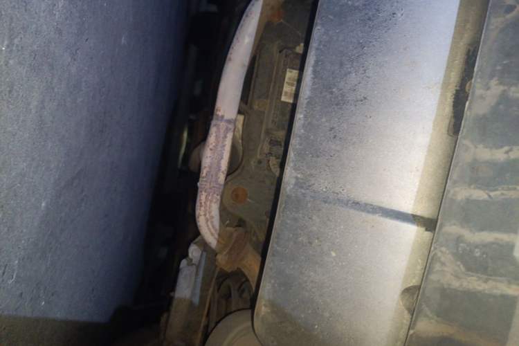 Used Bestune X80 2013 2.0L automatic comfort version Chassis Rear