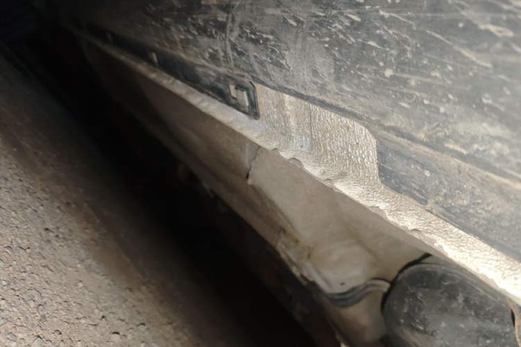 Used Bestune X80 2013 2.0L automatic luxury version Chassis Rear Left