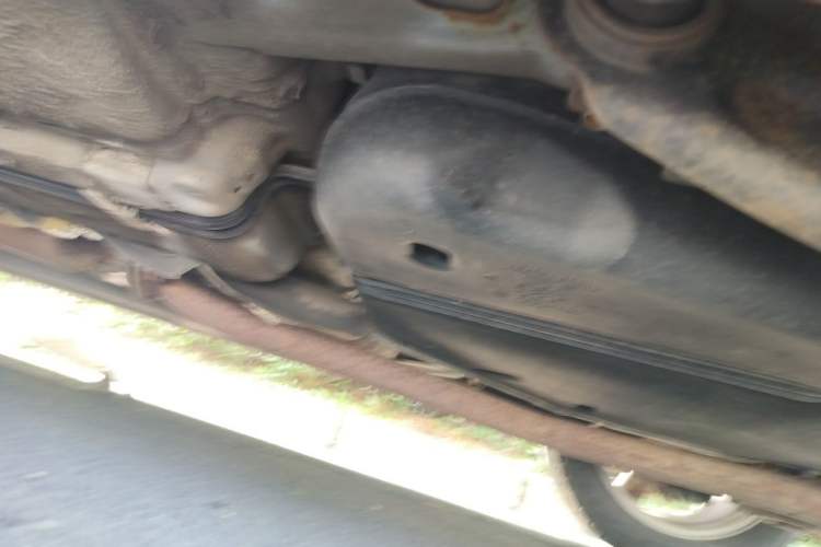 Used Bestune X80 2013 2.0L automatic luxury version Chassis Rear Left
