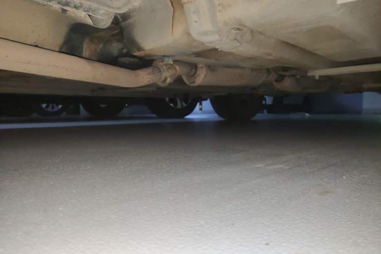 Used Bestune X80 2013 2.0L manual luxury version Chassis Rear Right