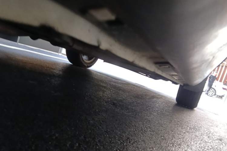 Used Bestune X80 2013 2.0L automatic comfort version Chassis Rear Right