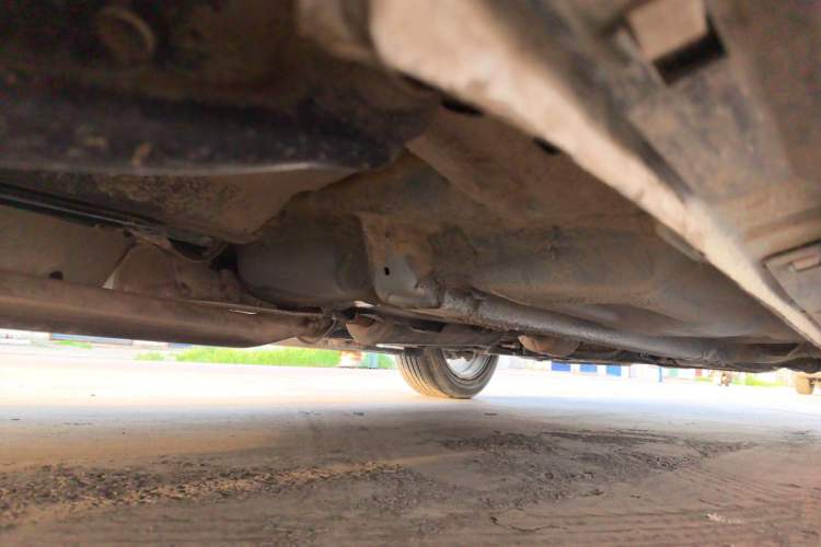 Used Bestune X80 2013 2.0L automatic comfort version Chassis Rear Right