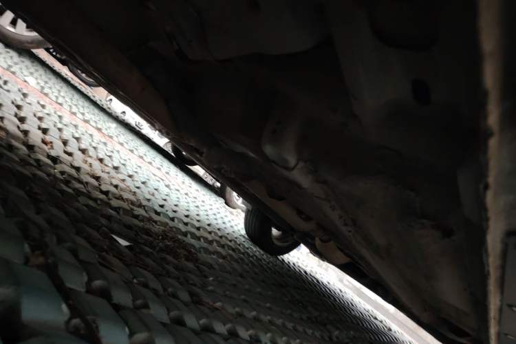 Used Bestune X80 2013 2.0L manual luxury version Chassis Rear Right