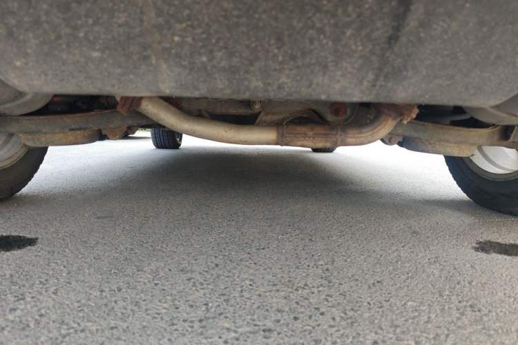 Used Bestune X80 2013 2.0L automatic comfort version Chassis Rear
